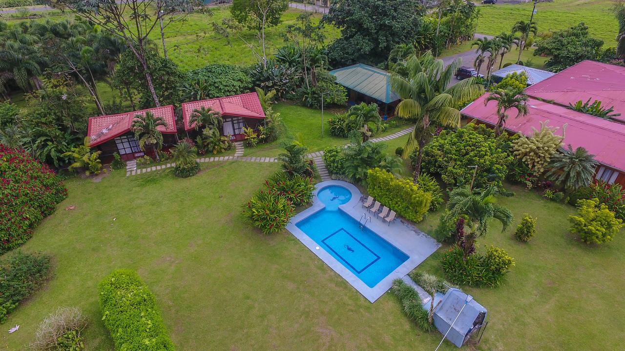 Hotel Tangara Arenal B&B La Fortuna Exterior photo